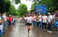 एड्समुक्त भारतासाठी युवकांची भूमिका बजावावी महत्वाची -जिल्हा शल्यचिकित्सक डॉ. सरिता थोरातयुवा दिनानिमित्त रेड रन मॅरेथॉन संपन्न!